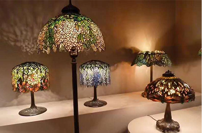 What’s Tiffany Lamp?